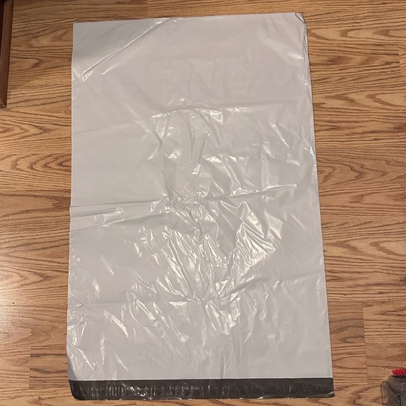 5 Extra Large polly mailer bags - Picture 2 of 5
